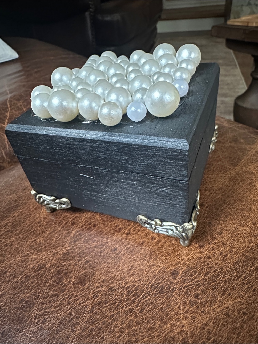 Hand crafted Pearl Cluster black wood trinket box